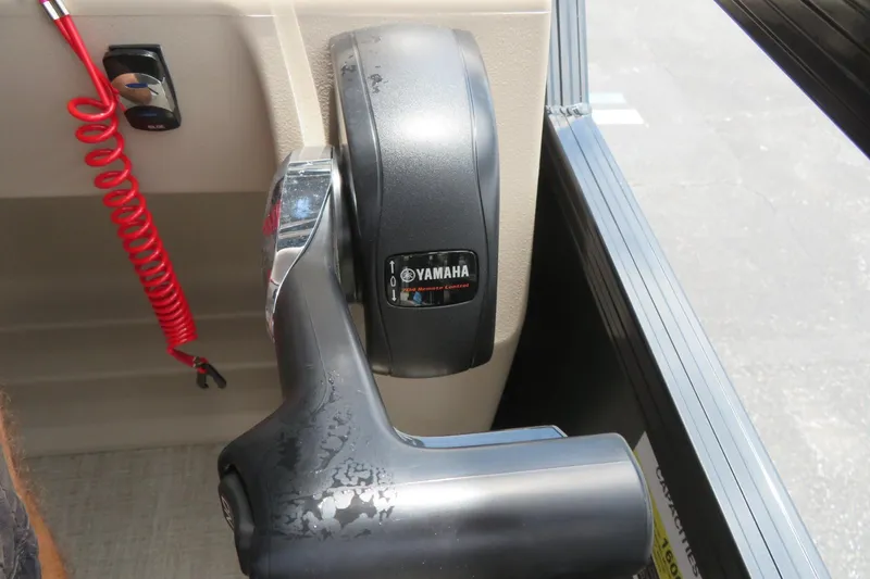 Slide: The Image of Close-up of Yamaha throttle control on 2026 Avalon 2385 Venture 85 Rear Fish boat. - 75