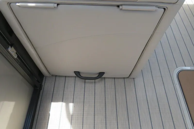 Slide: The Image of Avalon 2385 LSZ Quad Lounger interior detail, luxury tri-toon, Sarasota, FL, 2026. - 21