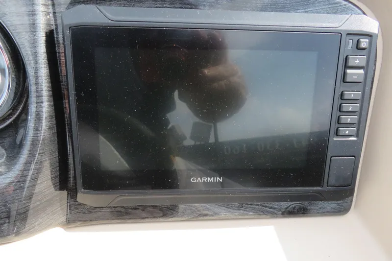 Slide: The Image of Garmin display on 2026 Avalon 2385 LSZ Quad Lounger, Sarasota, FL. - 31