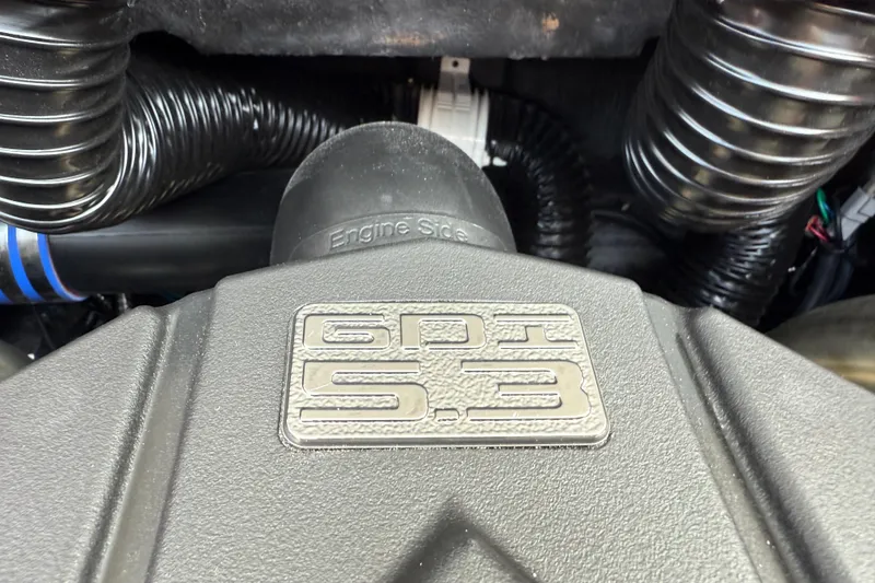 Slide: The Image of Engine cover of 2025 MasterCraft NXT24 with 6.2L GDI 5.3 emblem. - 35