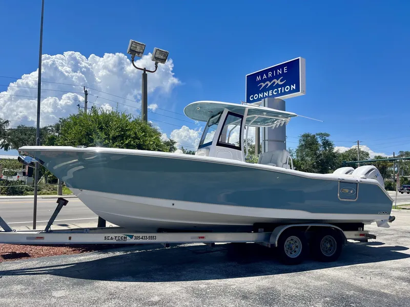 Slide: The Image of Sea Hunt Ultra 275 SE 2026 - 1