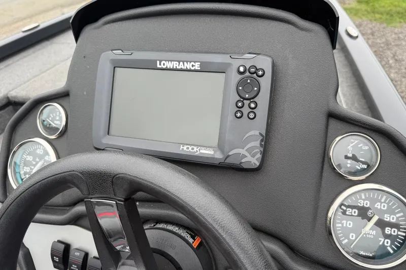 Slide: The Image of Dashboard of 2021 Ranger RT178 boat with Lowrance Hook Reveal GPS. - 8