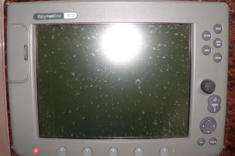 Slide: The Image of Raymarine C120 marine display on 2006 Regal Commodore 4460 yacht. - 29