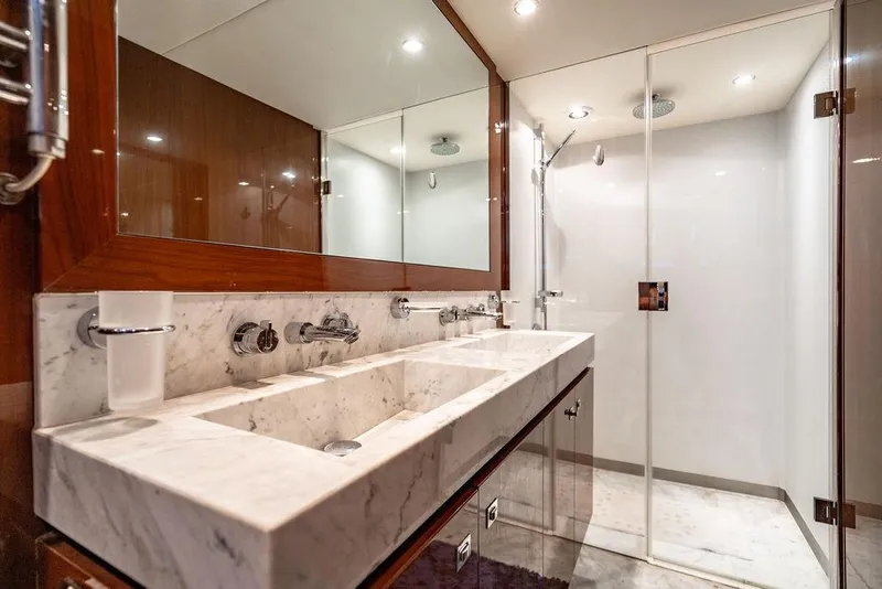 Slide: The Image of Princess V78 2010 - 97