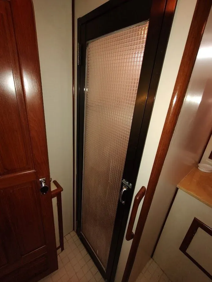 Slide: The Image of Vista 46MY 1984 - 100