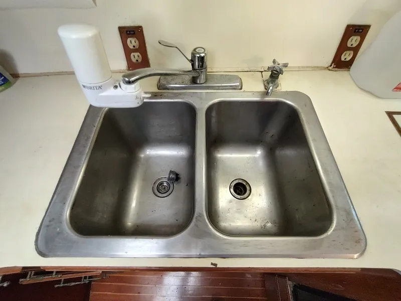 Slide: The Image of Vista 46MY 1984 - 74