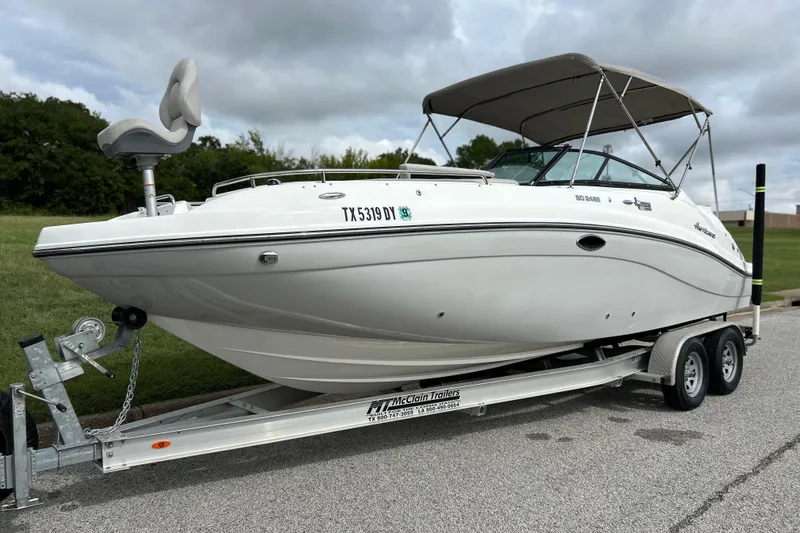 The Image of 2017 Hurricane SunDeck 2486 OB boat on trailer, 250HP engine, 27 hours usage. - 0