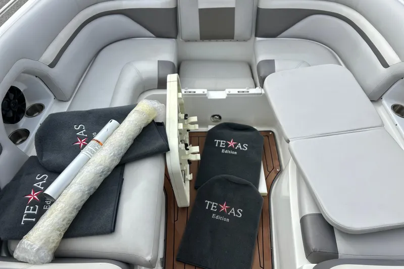 Slide: The Image of Close-up of a worn tire tread on a 2017 Hurricane SD 2486 vehicle. - 85