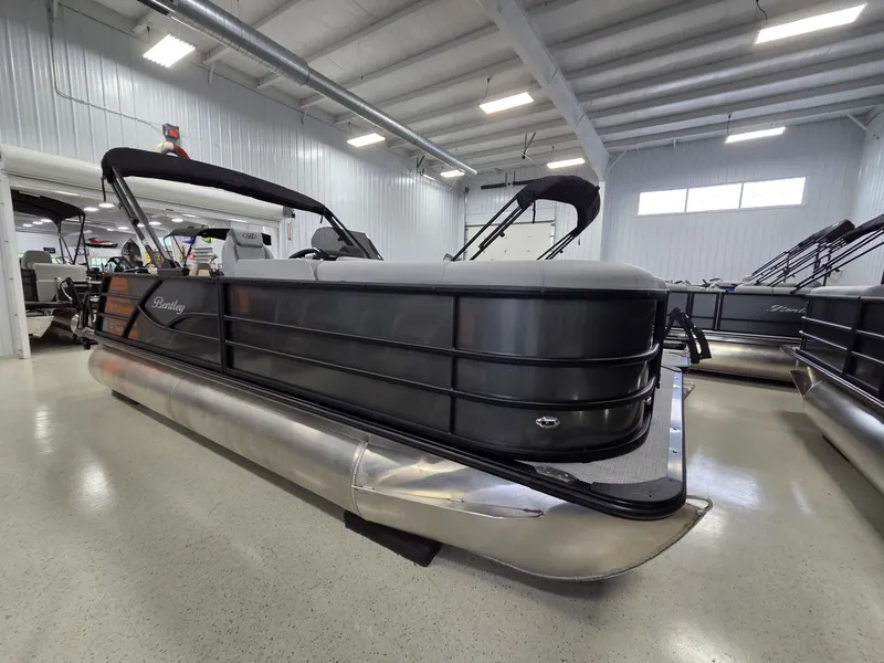 Slide: The Image of Bentley Pontoons Legacy 200 Swingback 2026 - 2