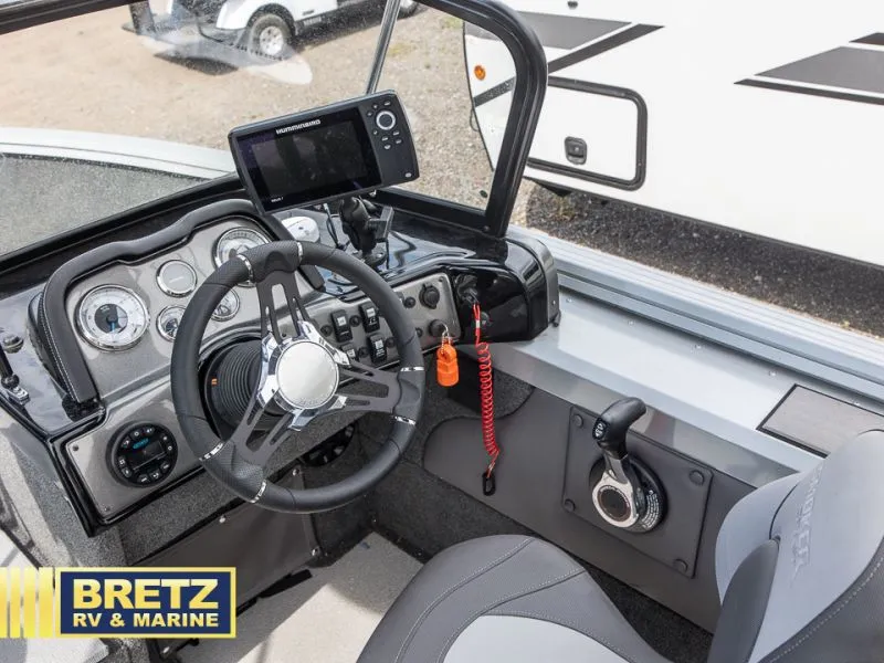 Slide: The Image of Pro Angler XL 182 2021 - 13