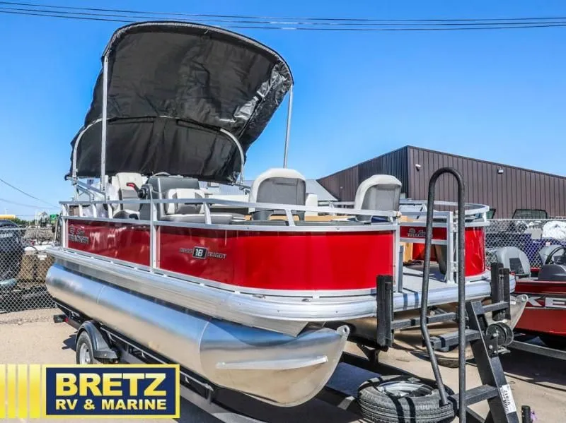 Slide: The Image of Bass Buggy 18 DLX 2026 - 3