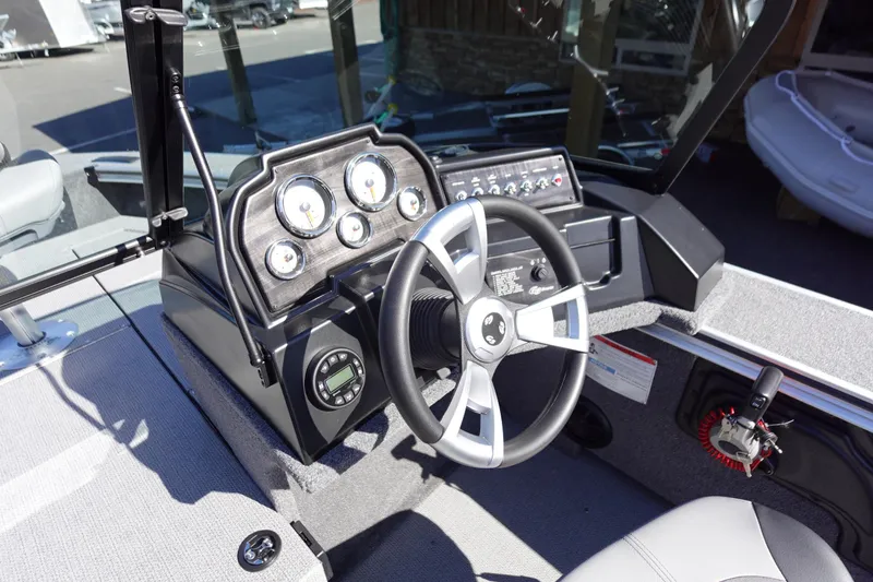 Slide: The Image of 2025 G3 Angler V1750SF boat dashboard with steering wheel and instrument panel. - 20
