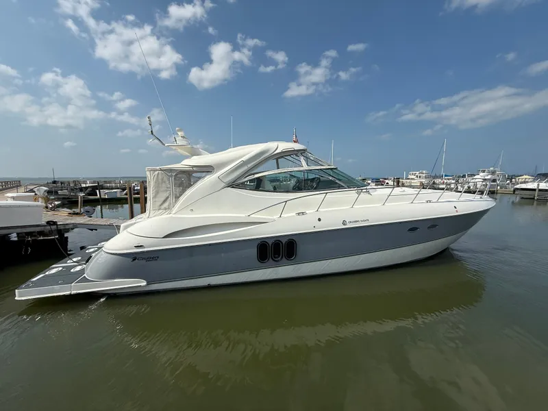 Slide: The Image of Cruisers Yachts 520 Express 2007 - 1