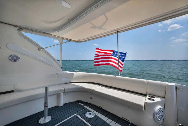 Slide: The Image of Cruisers Yachts 520 Express 2007 - 18