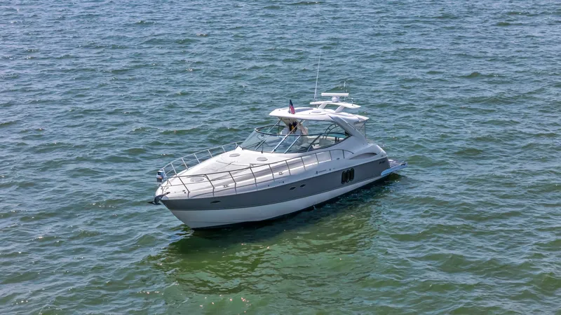 Slide: The Image of Cruisers Yachts 520 Express 2007 - 4