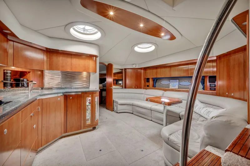 Slide: The Image of Cruisers Yachts 520 Express 2007 - 40