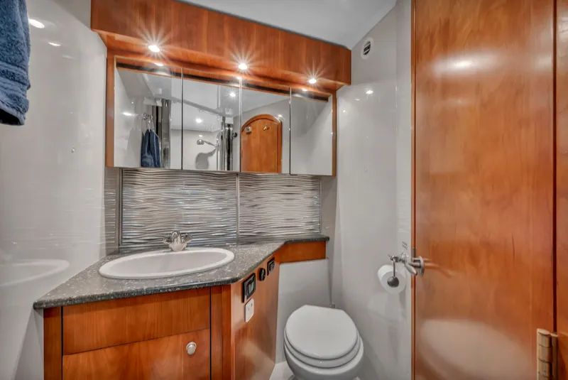 Slide: The Image of Cruisers Yachts 520 Express 2007 - 49