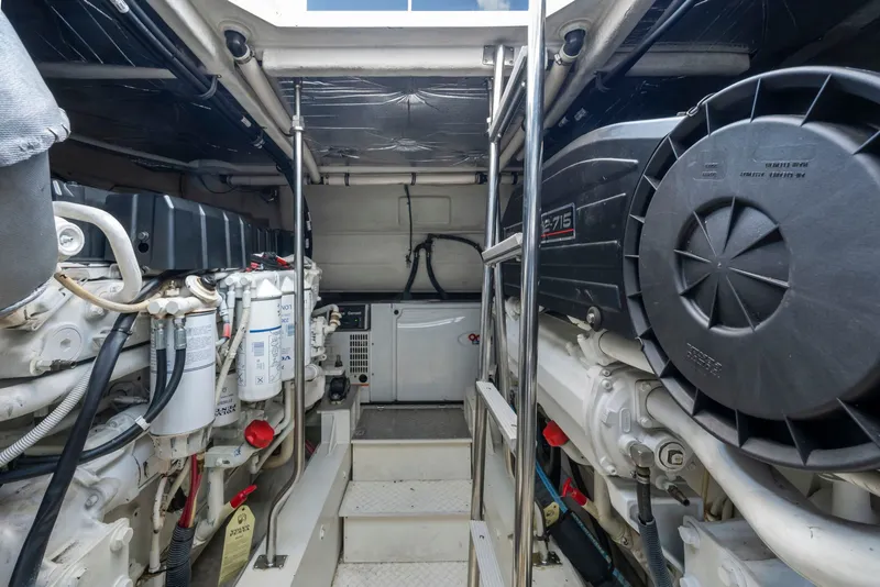 Slide: The Image of Cruisers Yachts 520 Express 2007 - 56