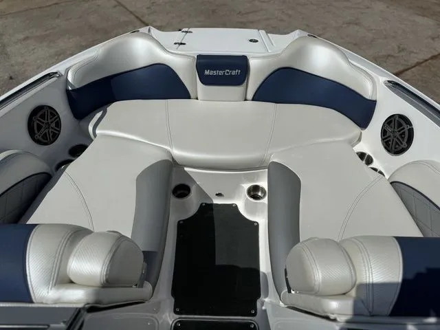 Slide: The Image of MasterCraft X-35 2012 - 11
