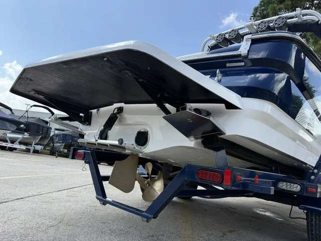 Slide: The Image of MasterCraft X-35 2012 - 16