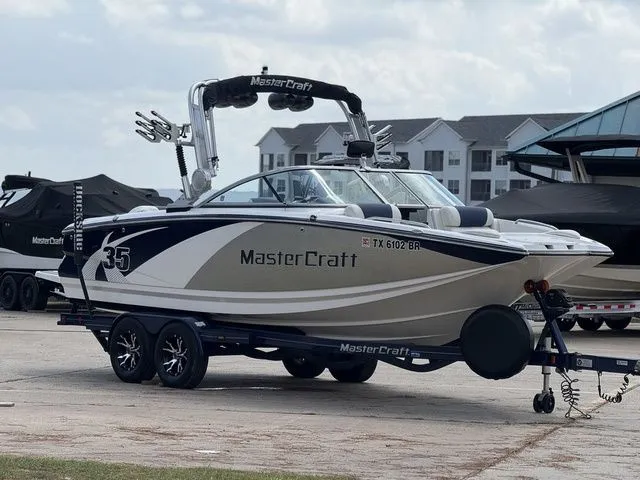 Slide: The Image of MasterCraft X-35 2012 - 5