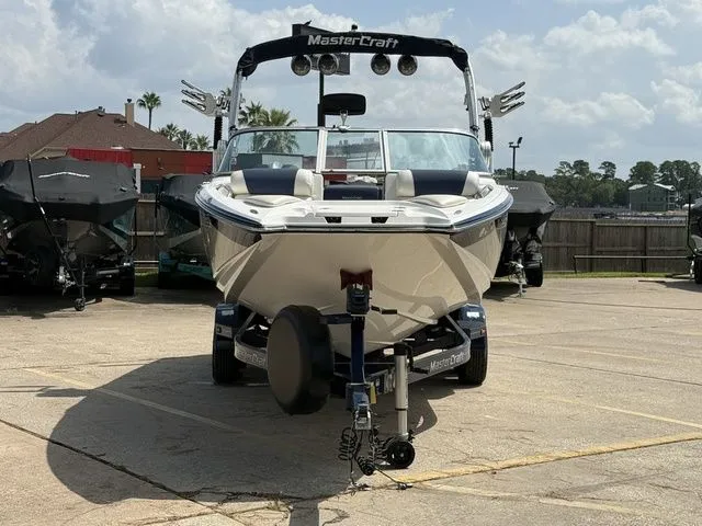Slide: The Image of MasterCraft X-35 2012 - 6