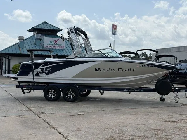 Slide: The Image of MasterCraft X-35 2012 - 7
