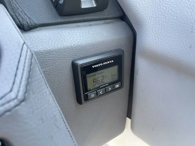 Slide: The Image of Cobalt R6 2025 - 10