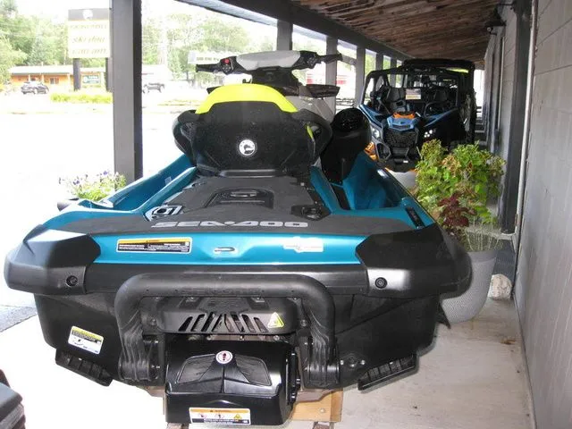 Slide: The Image of BRP GTI SE 130 29SA, with Sound System 2025 - 3