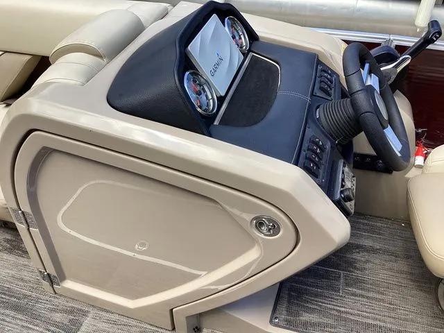 Slide: The Image of Godfrey Monaco 235 SFL 2021 - 18