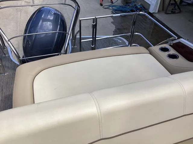 Slide: The Image of Godfrey Monaco 235 SFL 2021 - 22