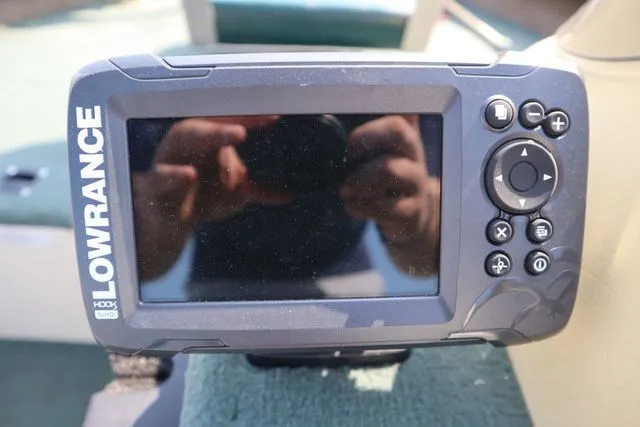 Slide: The Image of Lowe Sea Nymph 1667 2000 - 15