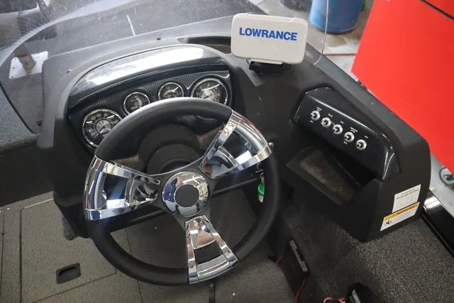 Slide: The Image of Lowe Fishing Machine 1675SC 2020 - 12