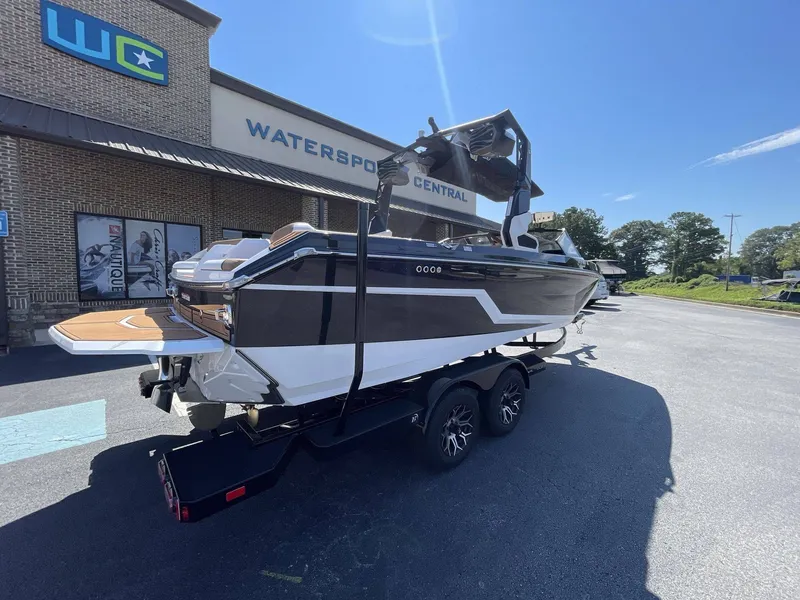 Slide: The Image of Nautique Super Air Nautique GS22 2026 - 23