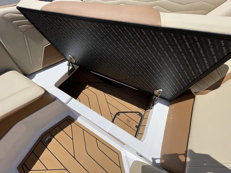 Slide: The Image of Nautique G23 2026 - 21