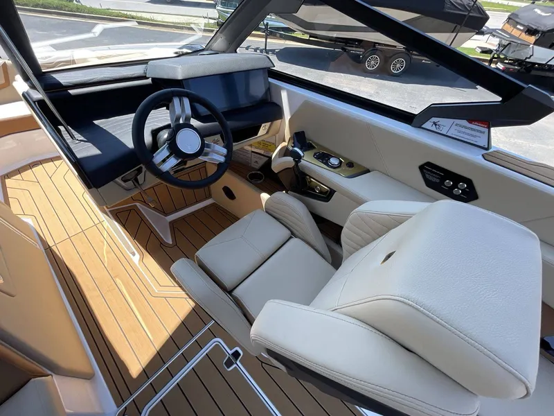 Slide: The Image of Nautique G23 2026 - 33