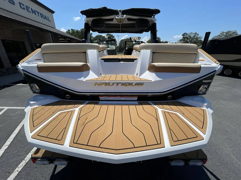 Slide: The Image of Nautique G23 2026 - 37