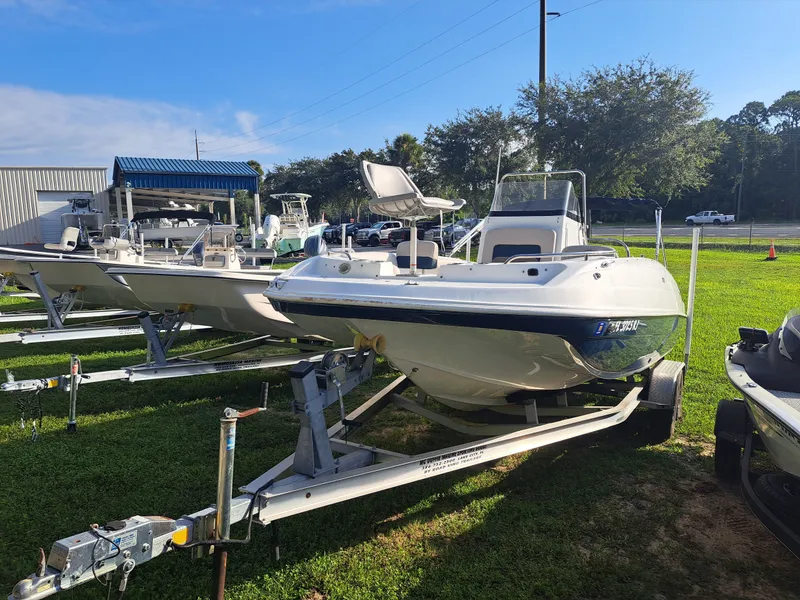 Slide: The Image of Hurricane Center Console CC 21 OB 2017 - 7