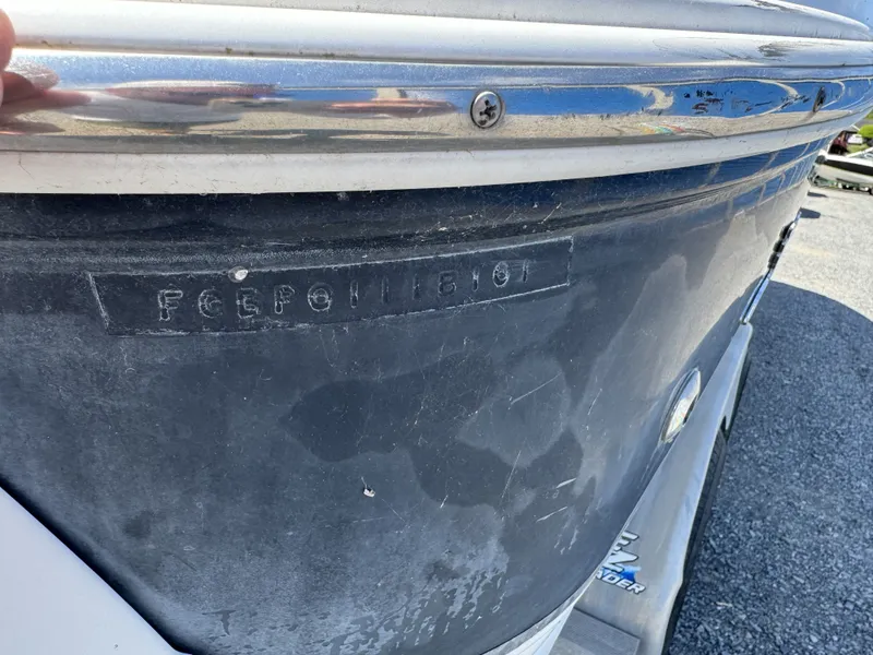 Slide: The Image of Chaparral Sunesta 263 2001 - 37