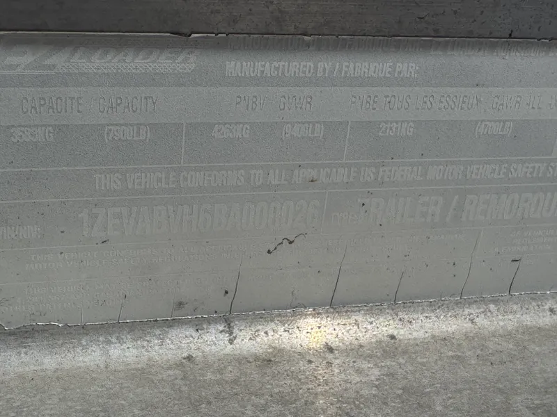 Slide: The Image of Chaparral Sunesta 263 2001 - 38