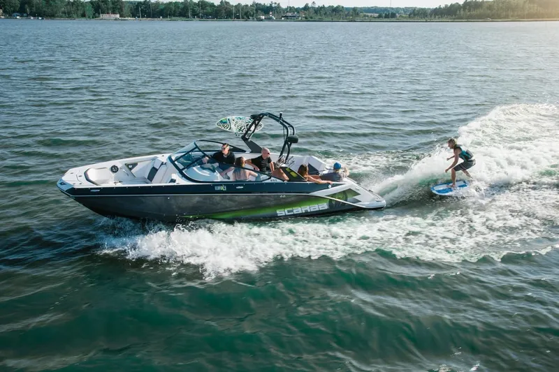 Slide: The Image of Scarab 255 Impulse Wake Edition 2016 - 14