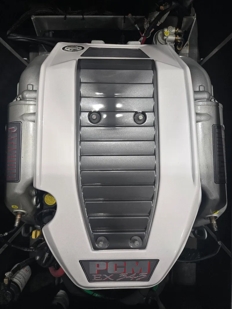 Slide: The Image of Nautique Sport 200 2012 - 15