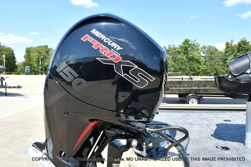 Slide: The Image of Tracker Pro Team 195 Tournament Edition 2026 - 18