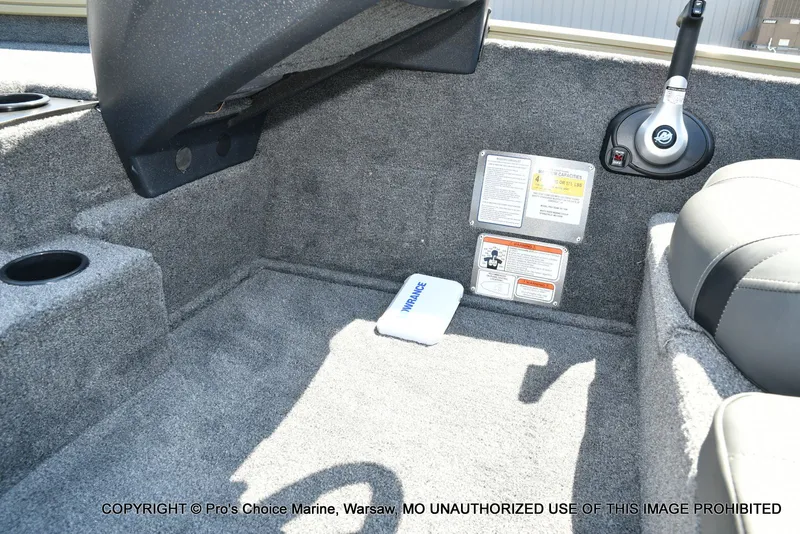 Slide: The Image of Tracker Pro Team 195 Tournament Edition 2026 - 38