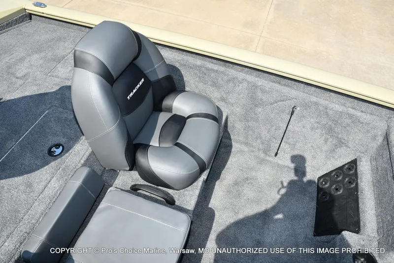 Slide: The Image of Tracker Pro Team 195 Tournament Edition 2026 - 39