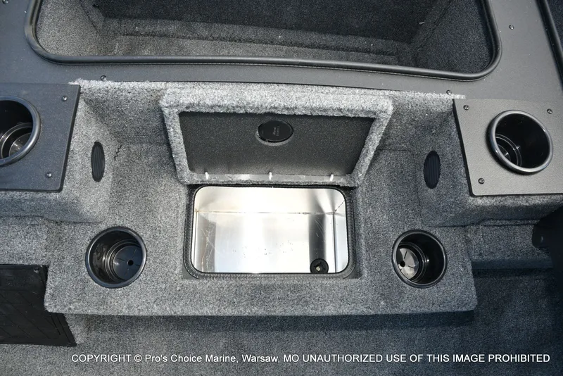 Slide: The Image of Tracker Pro Team 195 Tournament Edition 2026 - 50