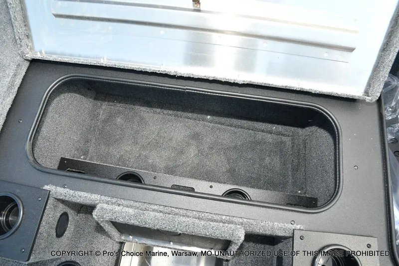 Slide: The Image of Tracker Pro Team 195 Tournament Edition 2026 - 51