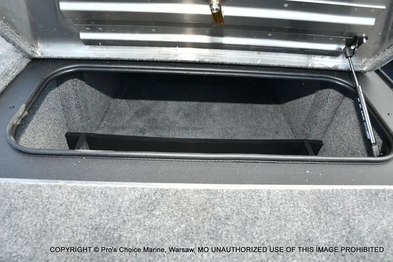 Slide: The Image of Tracker Pro Team 195 Tournament Edition 2026 - 54