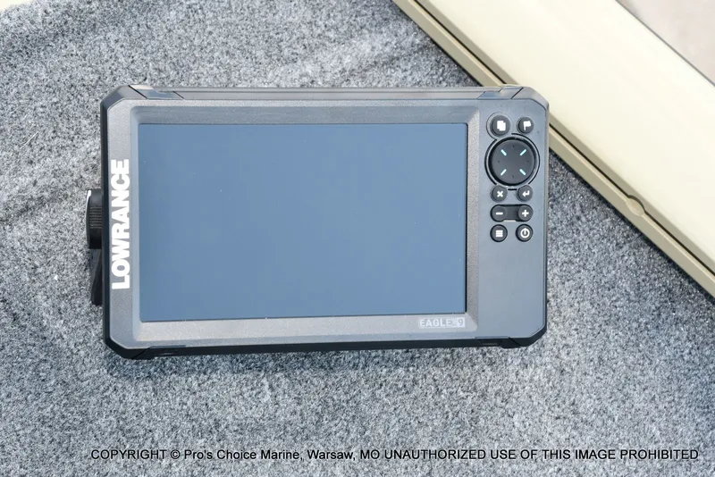 Slide: The Image of Tracker Pro Team 195 Tournament Edition 2026 - 6