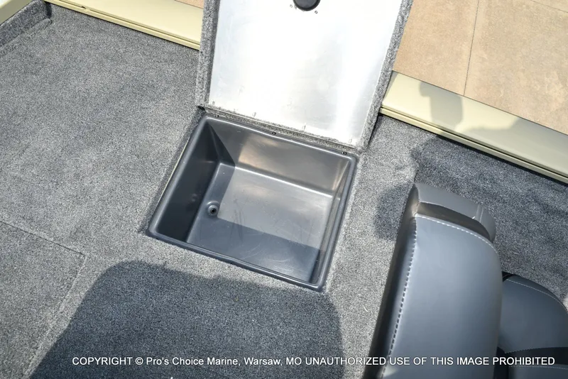 Slide: The Image of Tracker Pro Team 195 Tournament Edition 2026 - 63